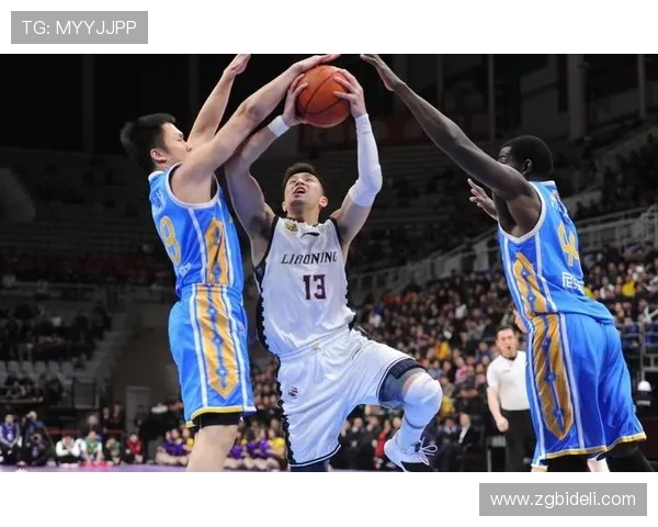 武汉与深圳极限运动队赛后复盘团队协作的成功与不足分析